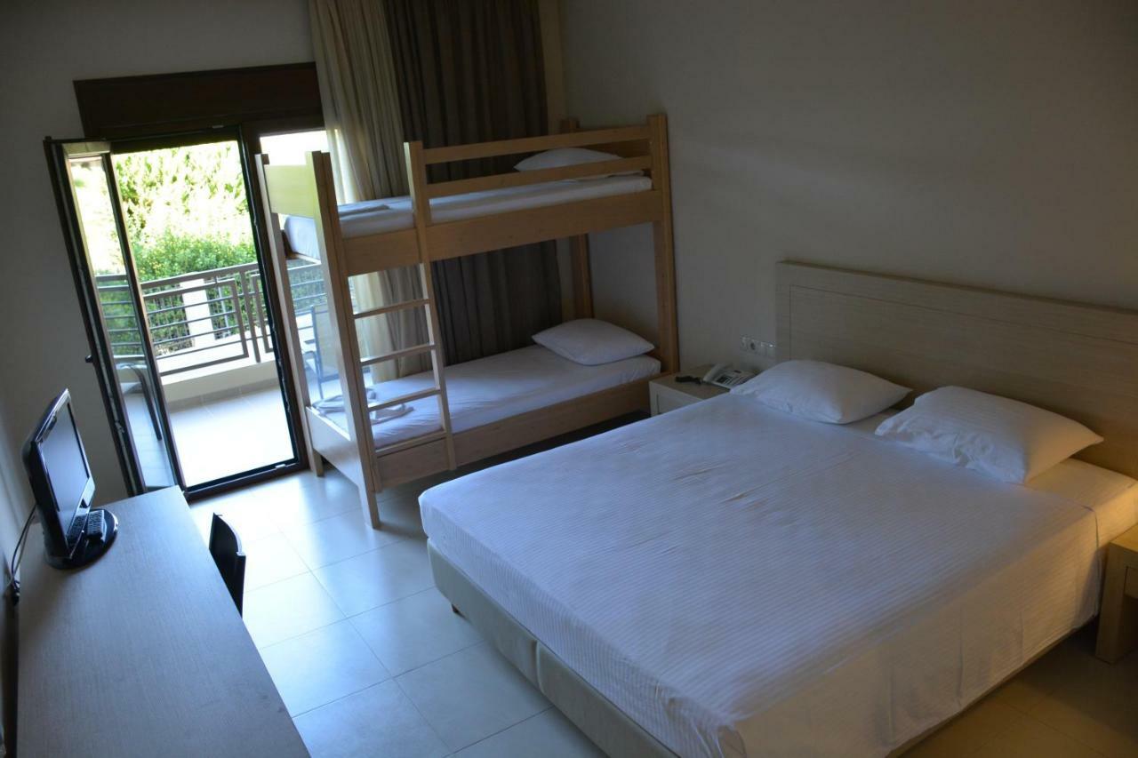Porto Plaza Hotel Agios Ioannis Kaspaka ภายนอก รูปภาพ